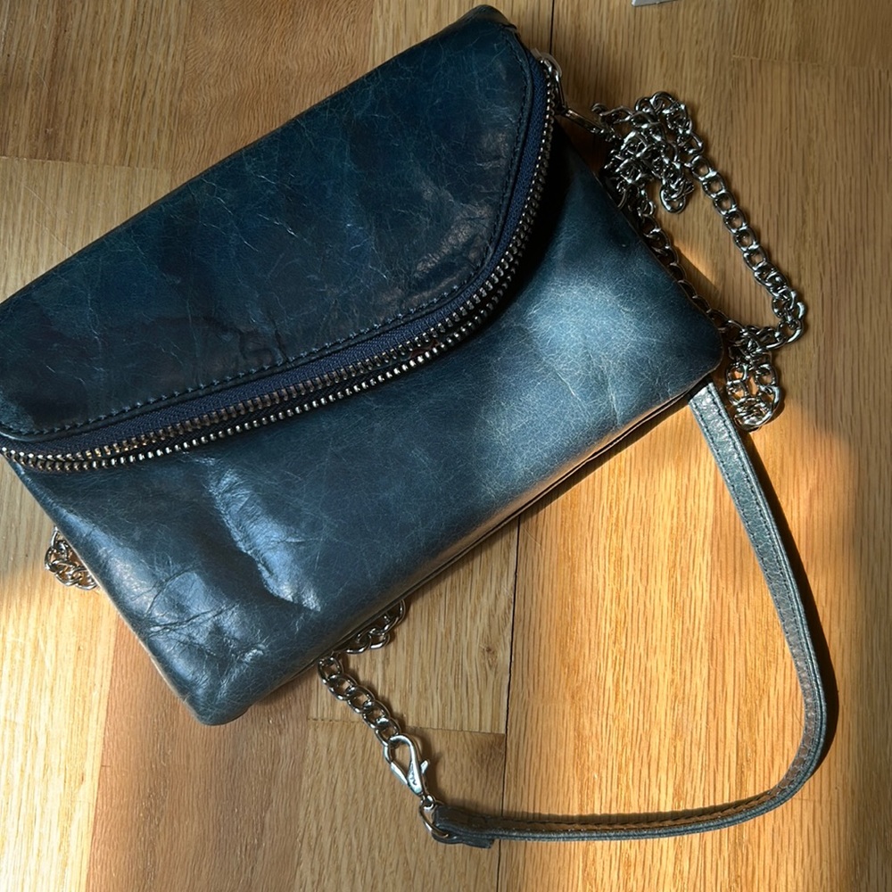 Hobo blue leather crossbody, removable / adjustable chain strap